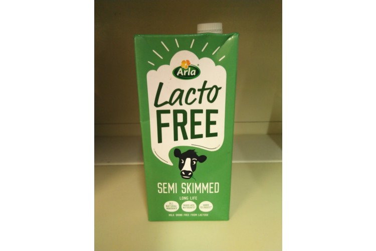 Arla Lacto Free Whole Long Life Semi Skimmed  Milk 1L