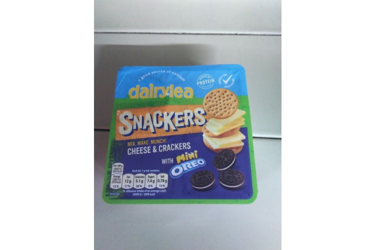 Dairylea Snackers with Mini Oreo 66.1g 