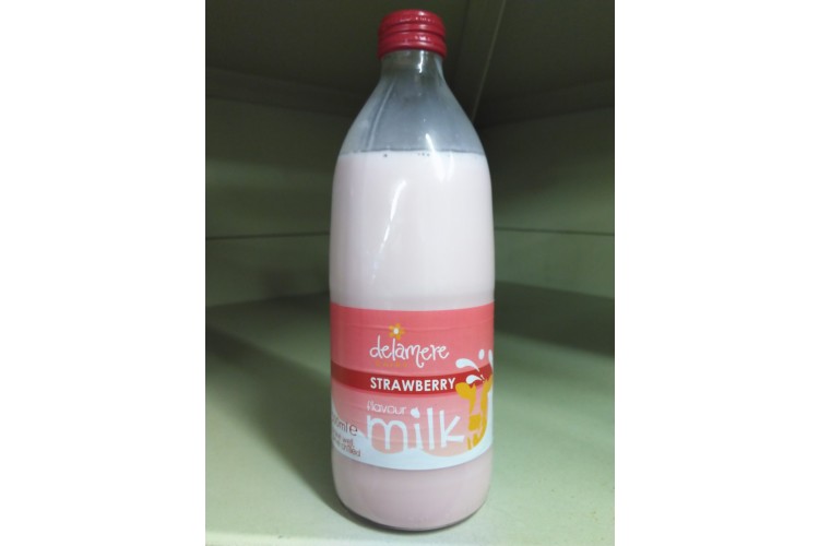 Delamere Strawberry Flavour Milk 500ml