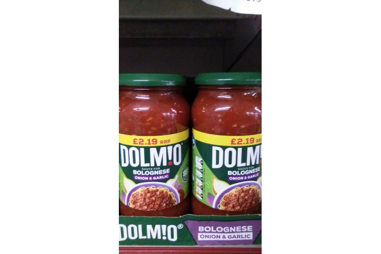 Dolmio Sauce for Bolognese Onion & Garlic 450G