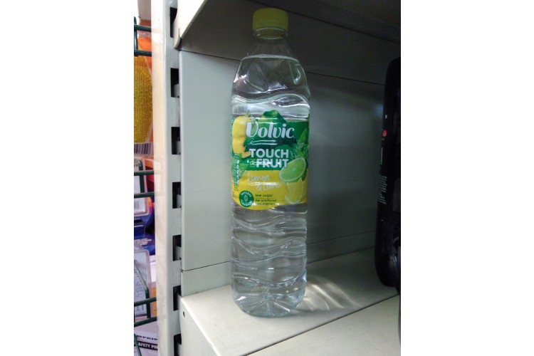 Volvic Touch Of Fruit Lemon & Lime 1.5 Litre 