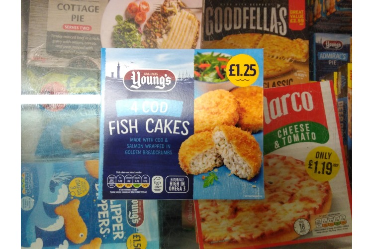 Youngs 4 Cod Fish Cakes 200ge